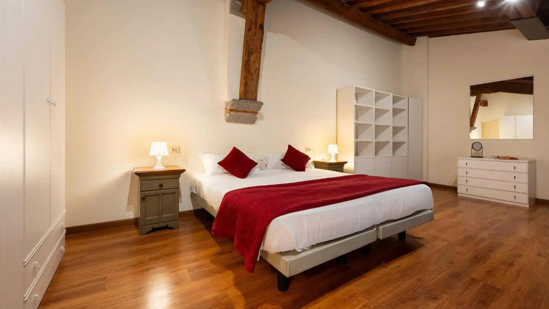 Apartments Close To Duomo Firenze
